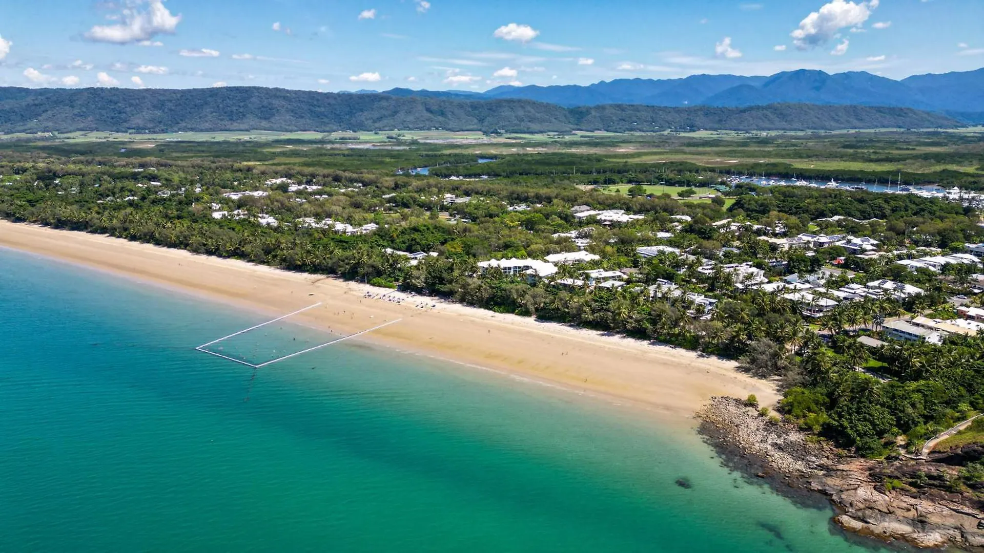 Swim-Out Tropical Haven At Temple Resort Port Douglas Avustralya
