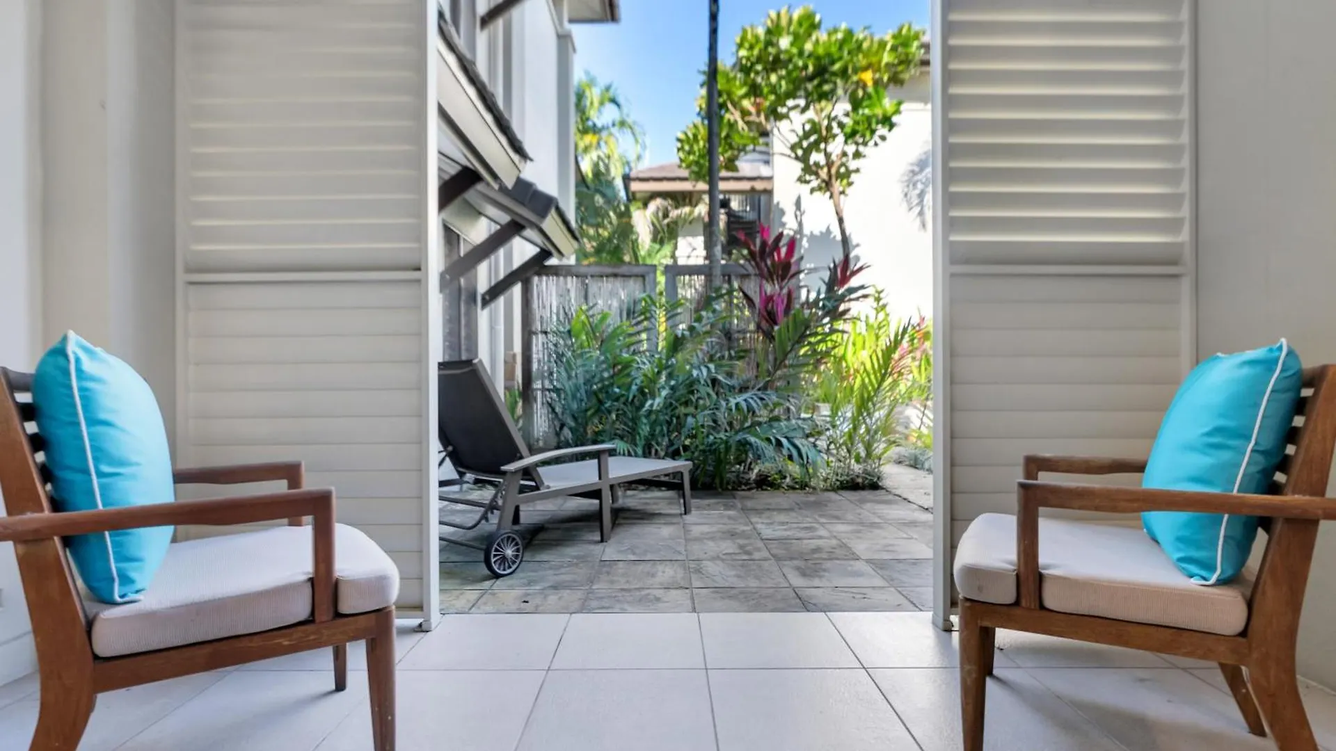 Daire Swim-Out Tropical Haven At Temple Resort Port Douglas